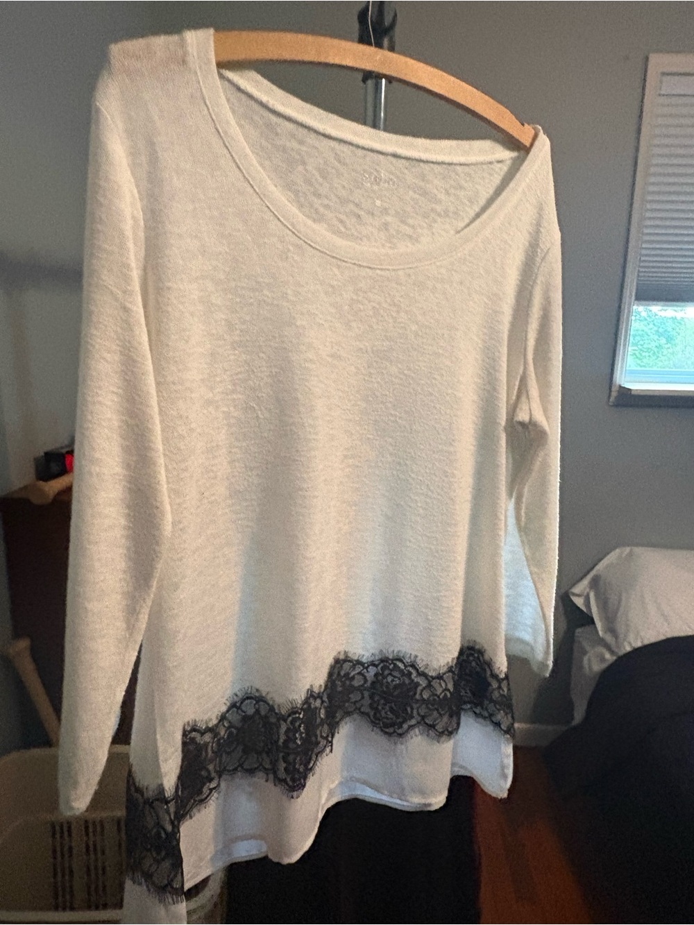New York & Company White Long-Sleeve Scoop Neck Top with Black Lace Hem